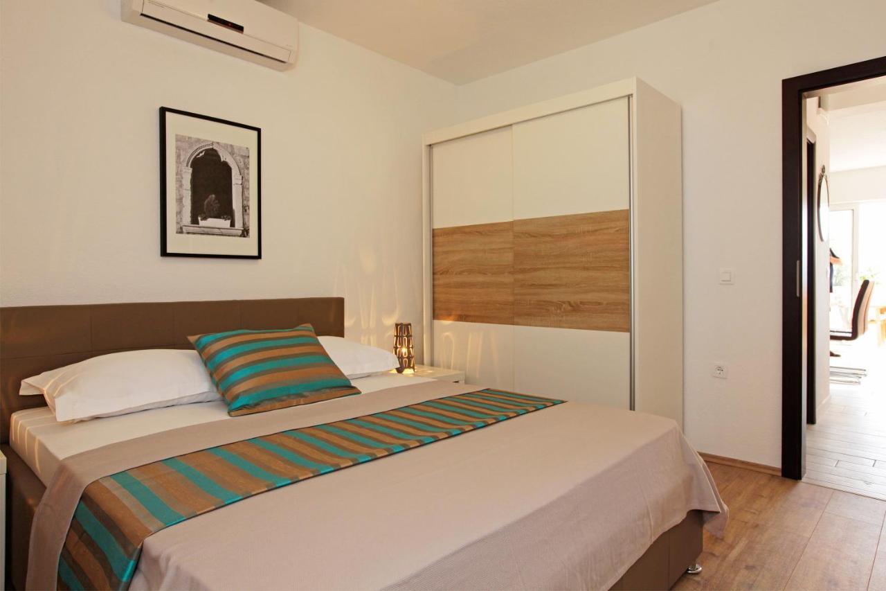 Iris Apartments Bol (Adults Only) Ngoại thất bức ảnh
